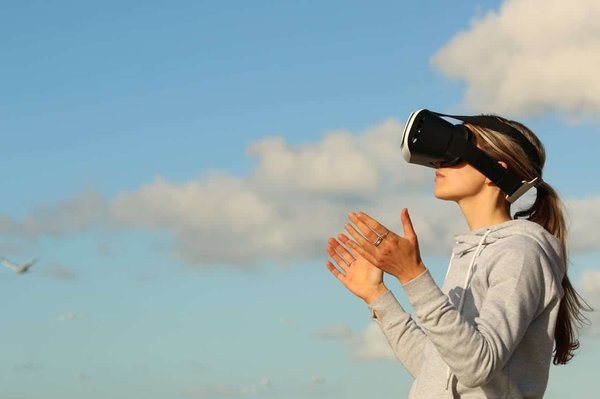Comment intégrer la réalité virtuelle dans l'apprentissage des langues étrangères?